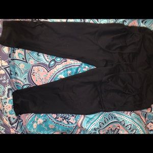 Xs Calvin Klein quick dry work out capris